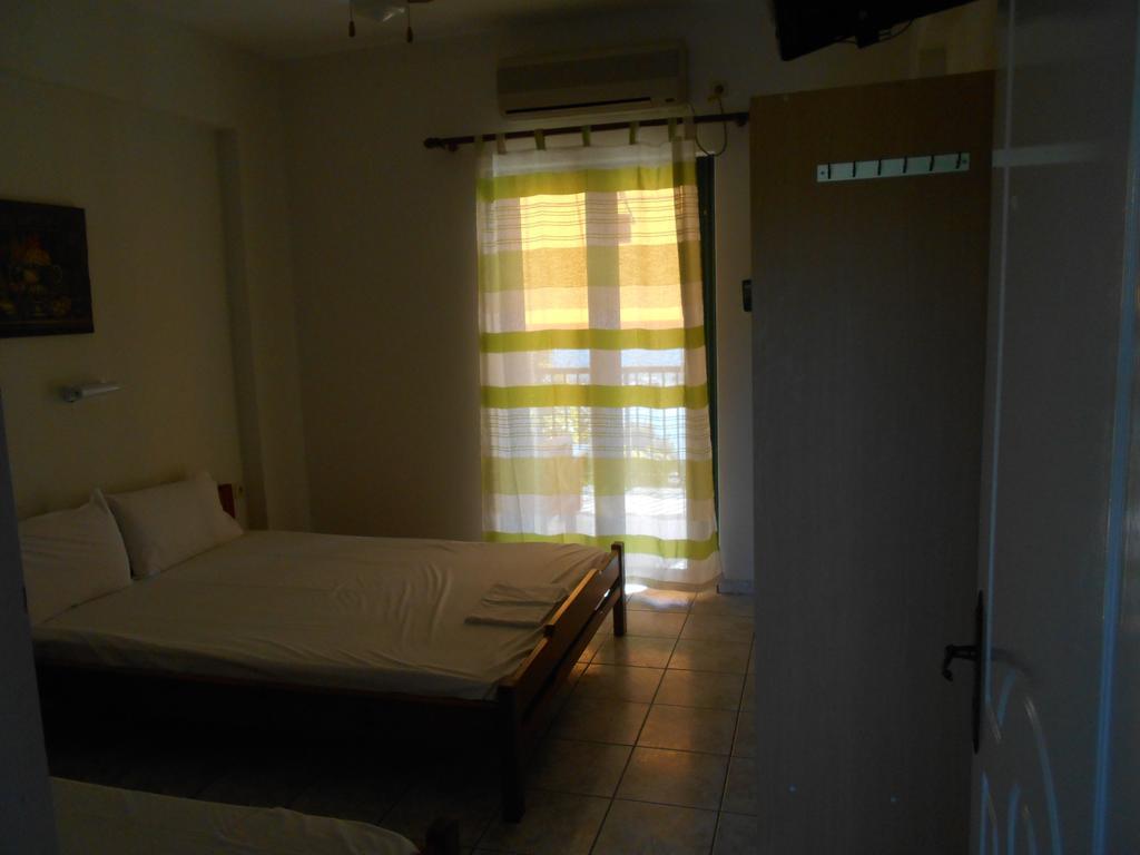 Karmiris Studios And Apartments Kerí Kültér fotó