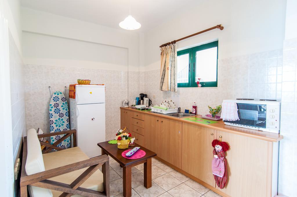 Karmiris Studios And Apartments Kerí Kültér fotó